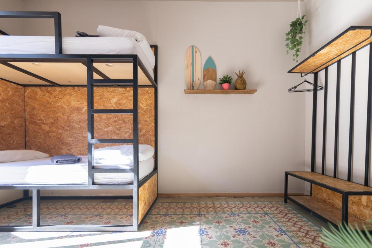 Bed and Breakfast Bird House Валенсия Экстерьер фото